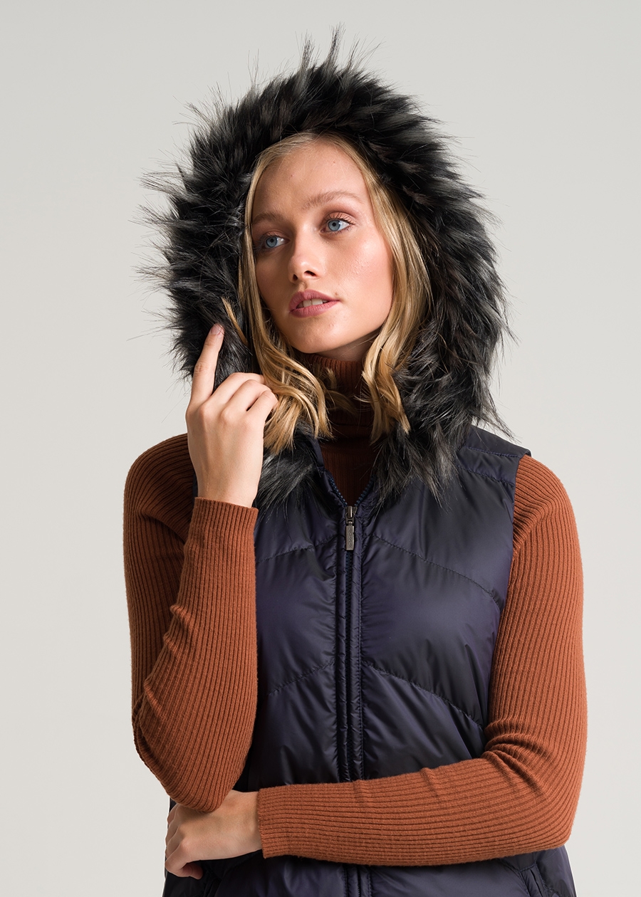 Goose feather outlet vest